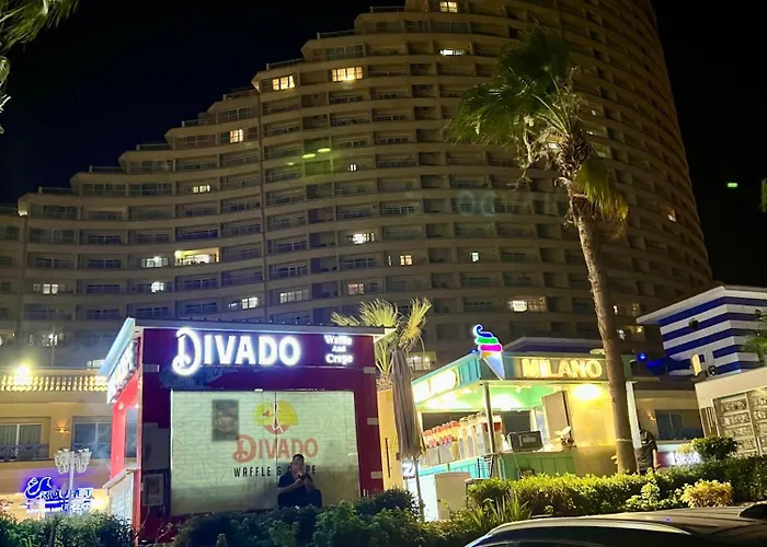 Porto Sokhna Pyramids Apartment's With Sea View شقة